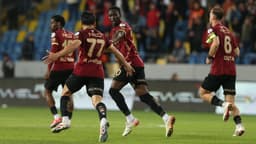 Gençlerbirliği 2-0'dan döndü, düşme hattından çıkmayı başardı!