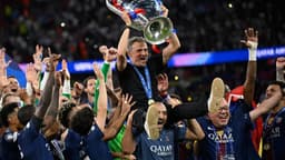 Luis Enrique’den Yürek Burkan İtiraf: “Xana Hâlâ Bizi İzliyor”