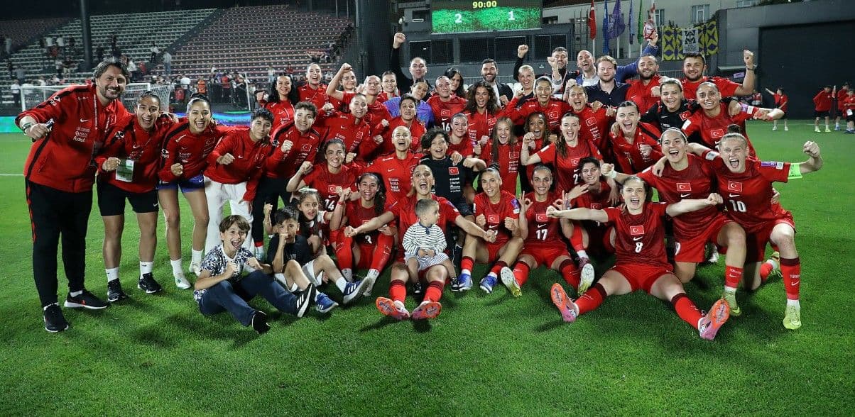 A Milli Kadın Futbol Takımı, yarın Malta'ya konuk olacak