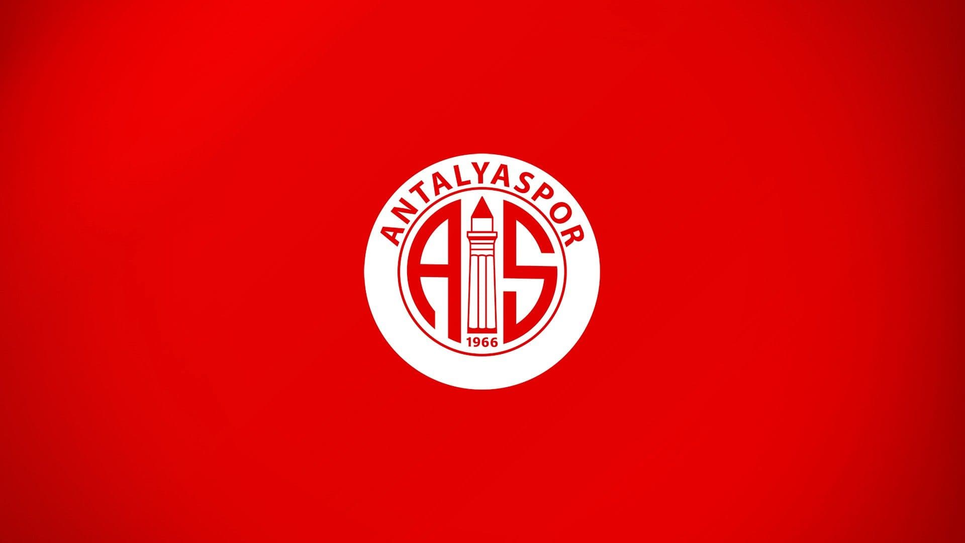 Antalyaspor, yeni teknik direktörüne kavuşuyor! Antalya'ya geliyor