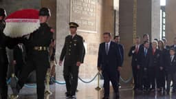 Galatasaray Kulübünden Anıtkabir'e ziyaret