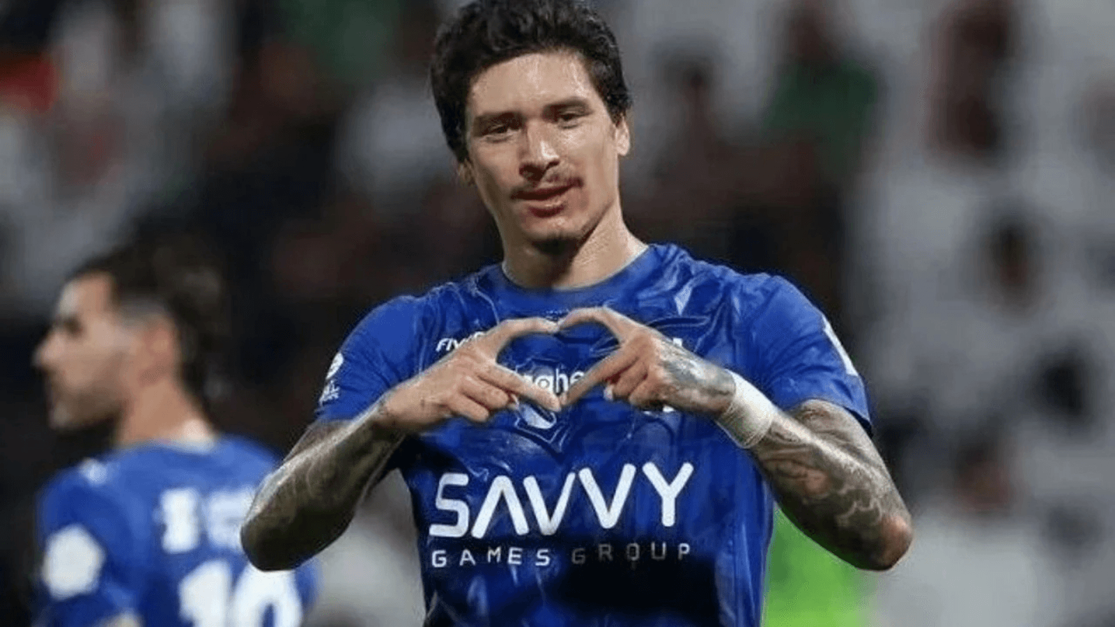 Fenerbahçe'de sürpriz golcü hamlesi! Darwin Nunez yeniden gündemde