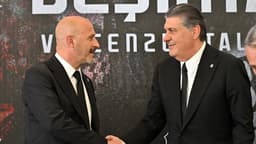 Vincenzo Italiano, eski öğrencilerini istiyor! Telefonu hazır...