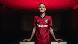 Amedspor'dan sağ kanat transferi! İmzalar atıldı...