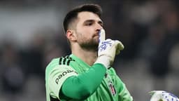 Kartal'ın yeni kaleci adayı Bilal Bayazit