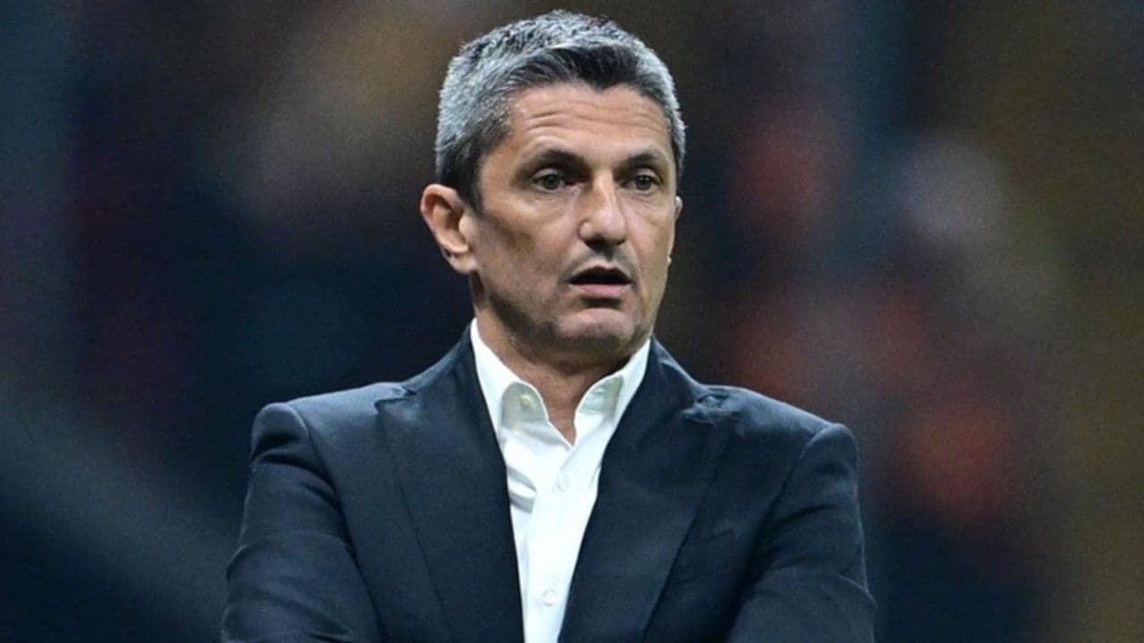 Beşiktaş'a gelecek mi? Razvan Lucescu kararını verdi