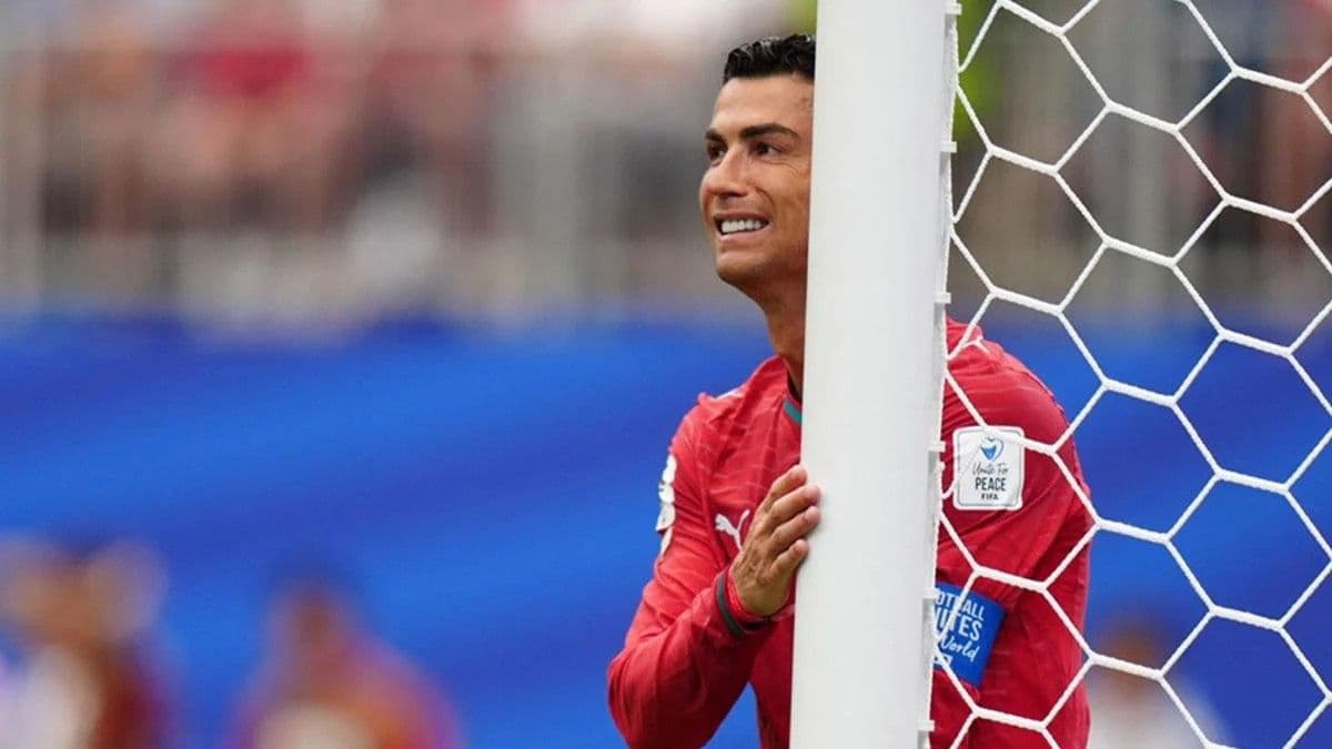 Thierry Henry, Cristiano Ronaldo'yu topa tuttu