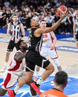 (Yazılı Özet) Bahçeşehir Koleji - Beşiktaş GAIN Maç Sonucu: 71-73