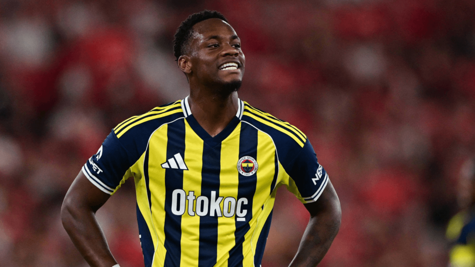 Galatasaray, Jhon Duran'a öyle bir sözleşme sundu ki, eli kolu bağlandı!