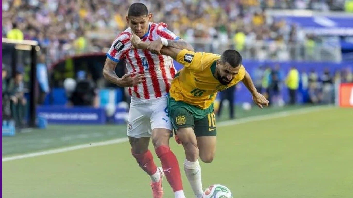 Avustralya ve Paraguay el ele son 32 turunda!