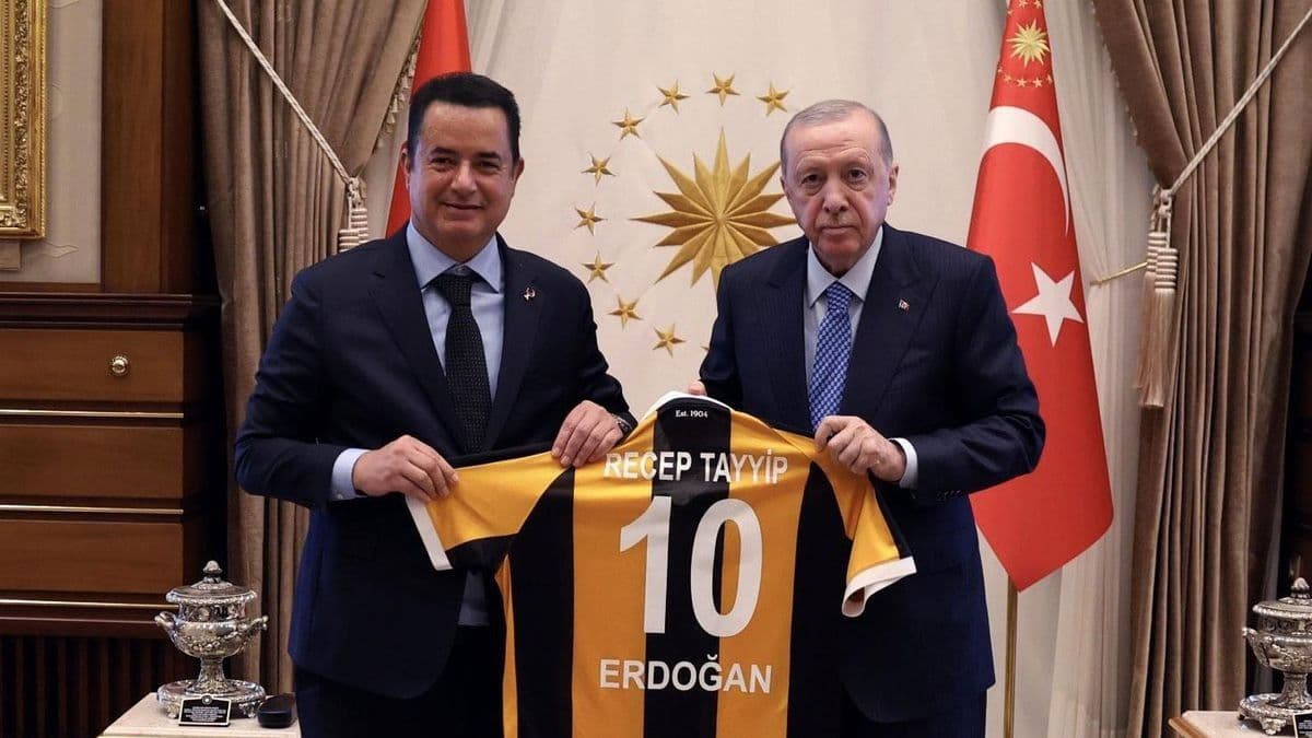 Acun Ilıcalı-Cumhurbaşkanı Erdoğan görüşmesinde herkes aynı detaya takıldı