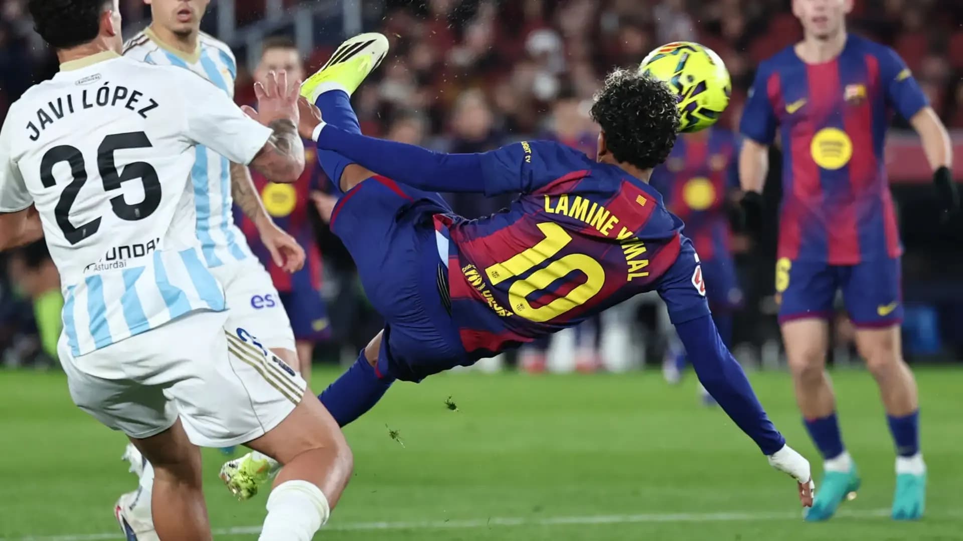LaLiga'da sezonun oyuncusu Lamine Yamal oldu