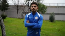 Trabzonspor durmuyor: Sıradaki isim Mithat Pala!