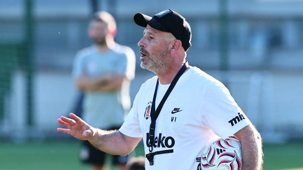 Beşiktaş Teknik Direktörü Vincenzo Italiano