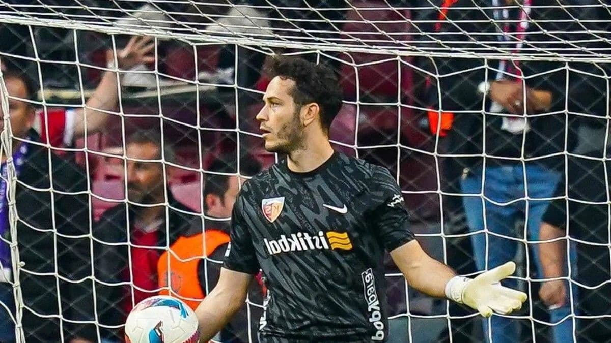 Kayserispor'da Onurcan Piri veda etti! Yeni durağı Kocaelispor
