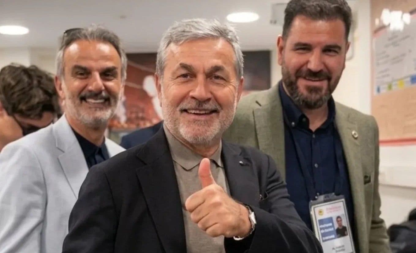 Aykut Kocaman o bölgeye transfer istemiyor