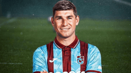 Trabzonspor'dan orta sahaya flaş hamle! Resmen açıklandı