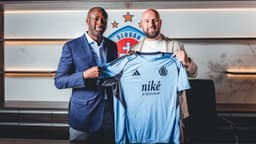 Yaya Toure, Slovan Bratislava ile anlaştı!