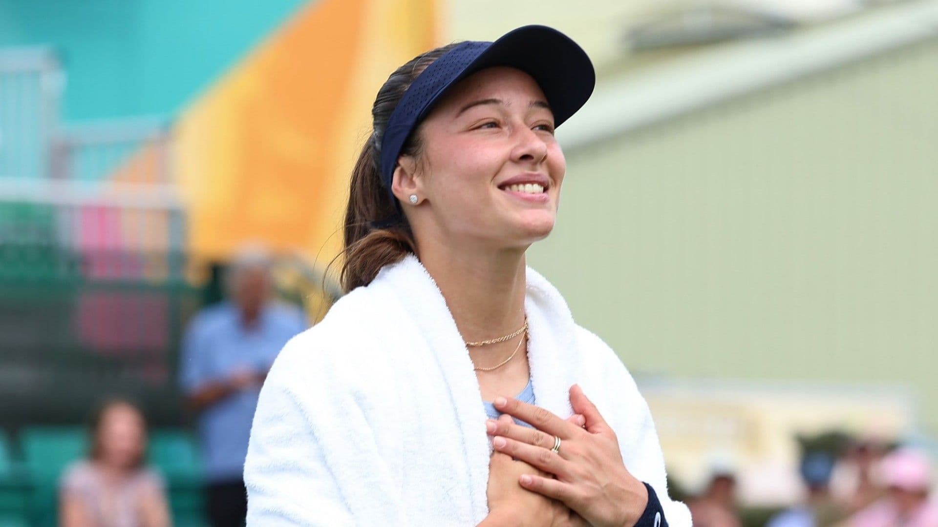 Zeynep Sönmez, Eastbourne Açık'ta 2. tura yükseldi