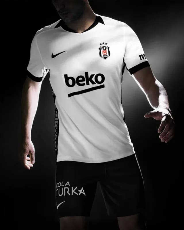 İç saha forması