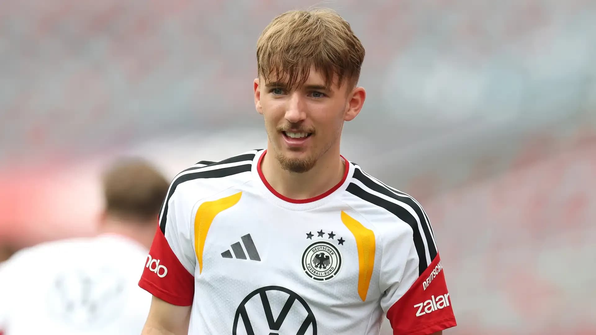 Bayern Münih'e Dünya Kupası şoku! Lennart Karl turnuvayı kaçıracak
