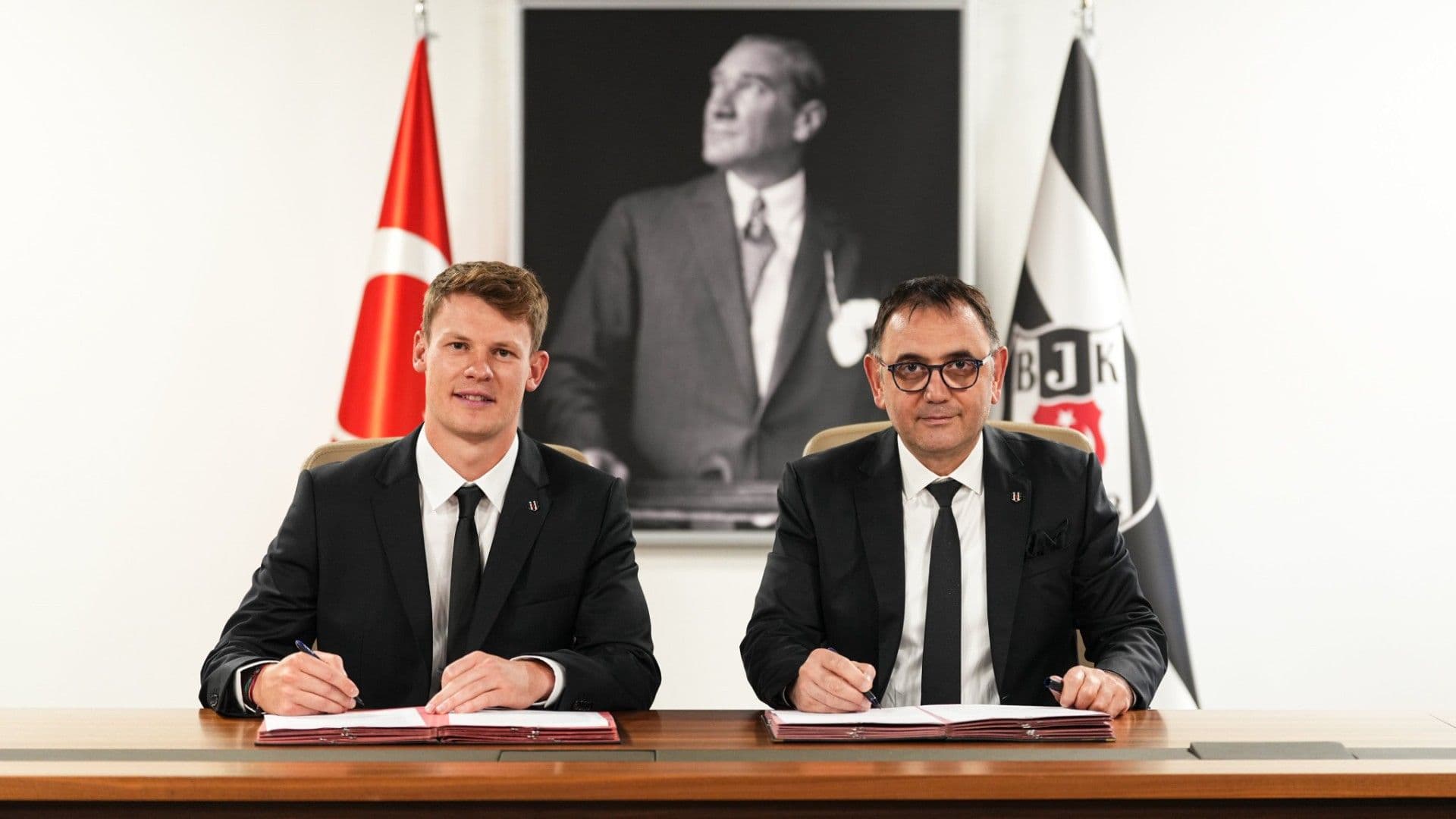 Alexander Nübel Beşiktaş'a imzayı attı! Transfer resmen açıklandı