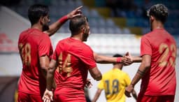 Amedspor, hazırlık maçında Irak ekibi  Duhok SC'yi 2-0 mağlup etti