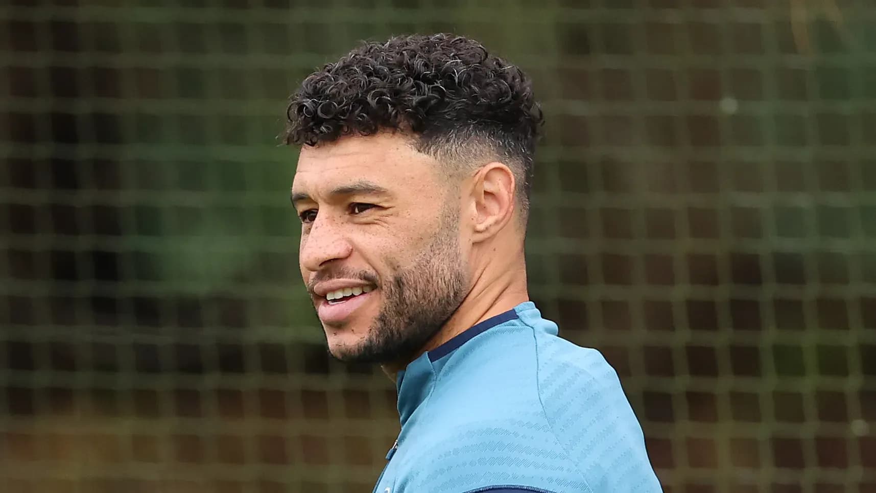 Eski Beşiktaşlı yıldıza yeni sözleşme! Resmen açıklandı! Oxlade-Chamberlain...