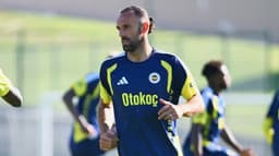 Fenerbahçe'ye Vedat Muriqi müjdesi!