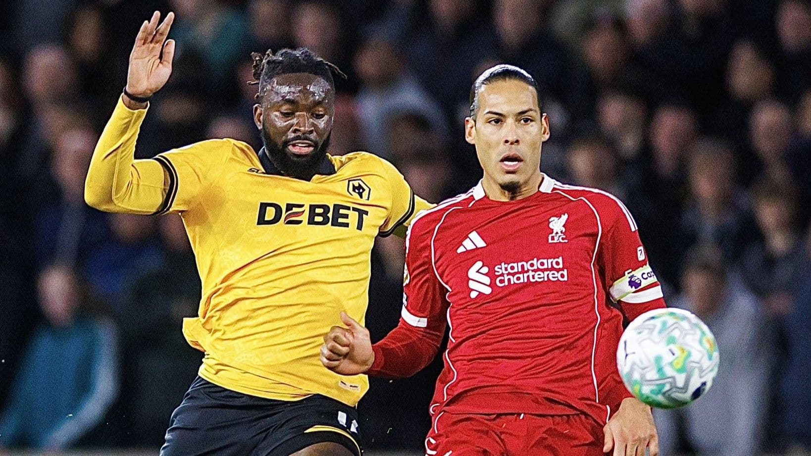 Tolu Arokodare ve Liverpoollu futbolcu Virgil van Dijk