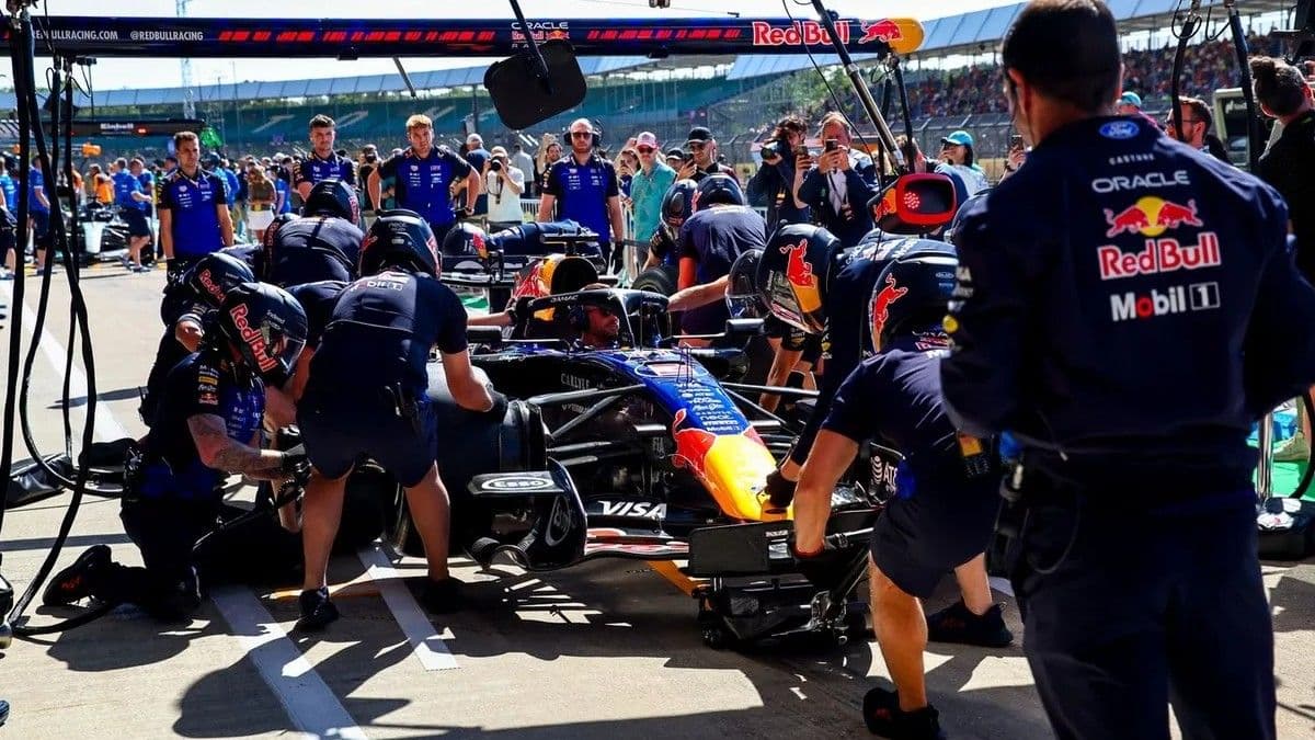 Verstappen istedi, Red Bull vazgeçti