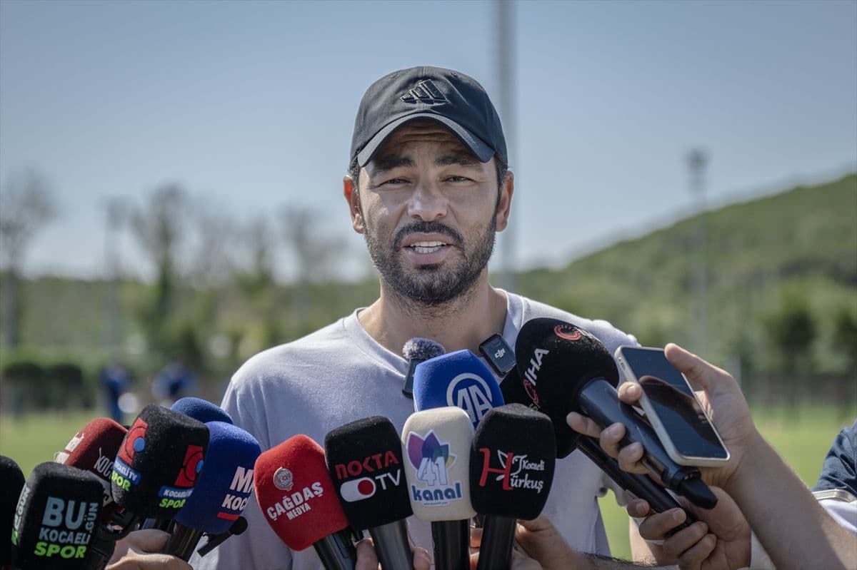 Selçuk İnan açıkladı! Kocaelispor'da mecburi ayrılık