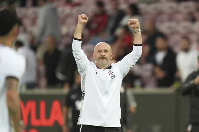 Beşiktaş Teknik Direktörü Vincenzo Italiano