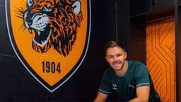 Hull City'ye kötü haber! Yeni transfer ameliyat oldu