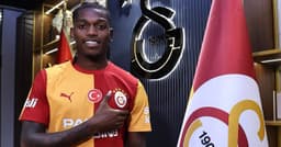 Galatasaray'ın yeni transferi Leao: "Tekrar şampiyon olmak için buradayım"