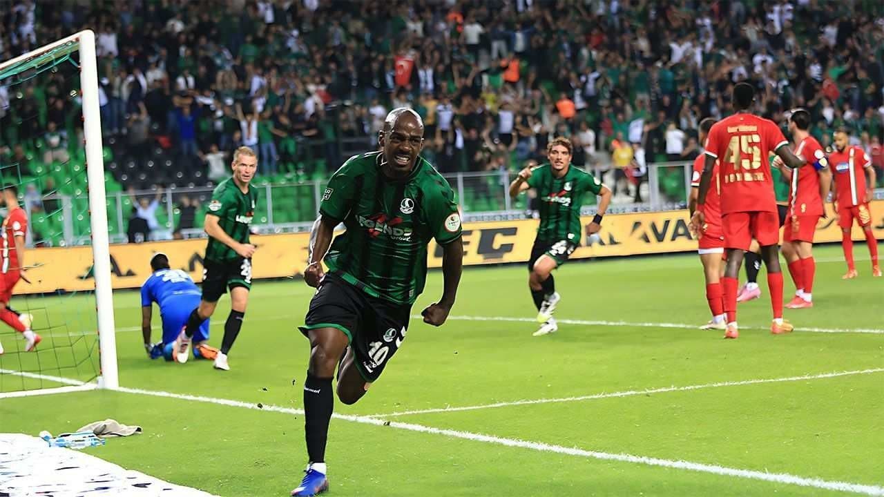 Eski Sakaryasporlu Gael Kakuta: "Futbolcuların %99.9'u..."