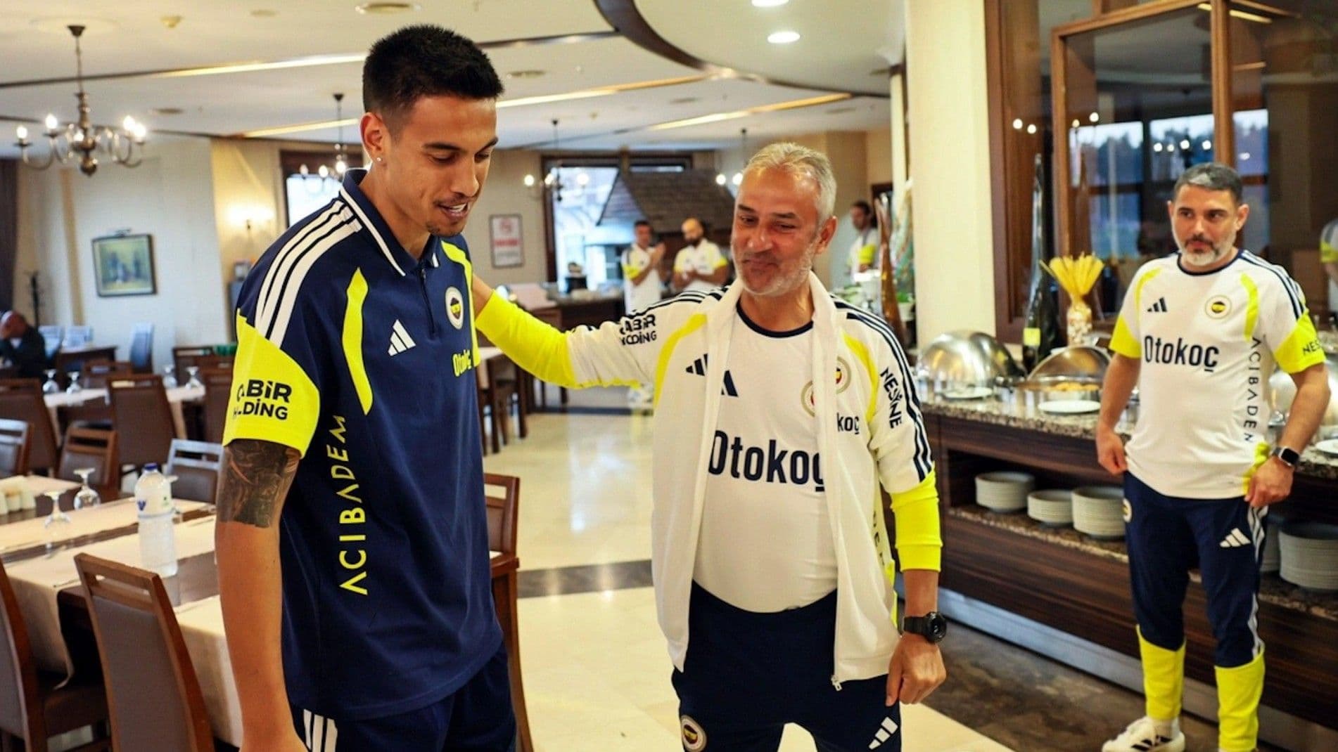 Fenerbahçe'de İrfan Can Eğribayat, Gençlerbirliği'ne imza attı