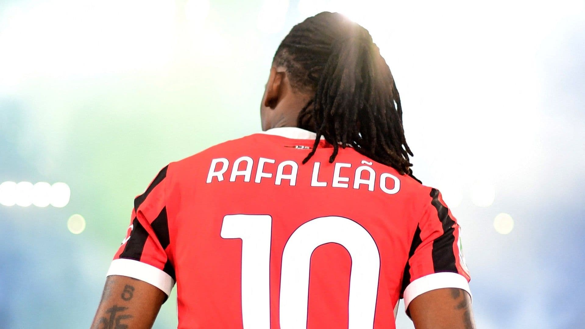 Galatasaray'dan Leao için Milan'a resmi transfer teklifi! Bonservis ve bonus...