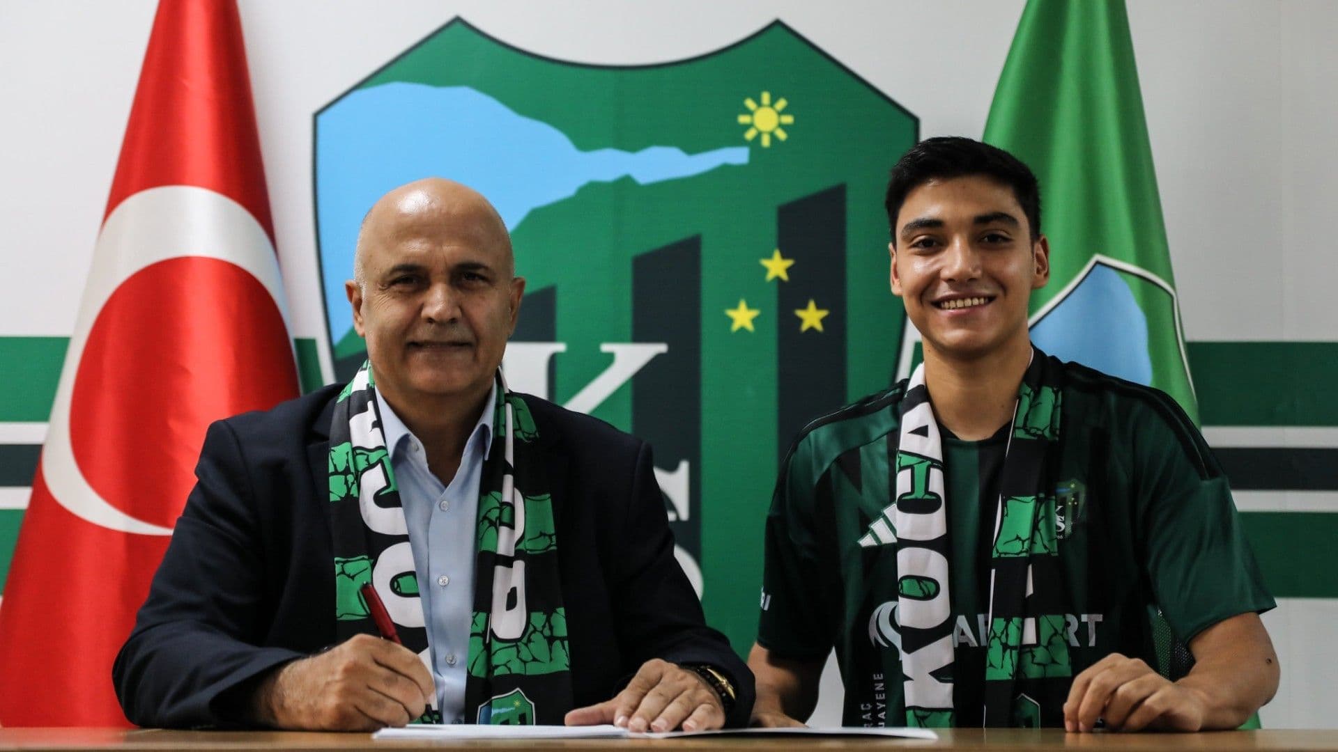 Kocaelispor'da Hulusi Destici ve Arda Özyar imzayı attı!