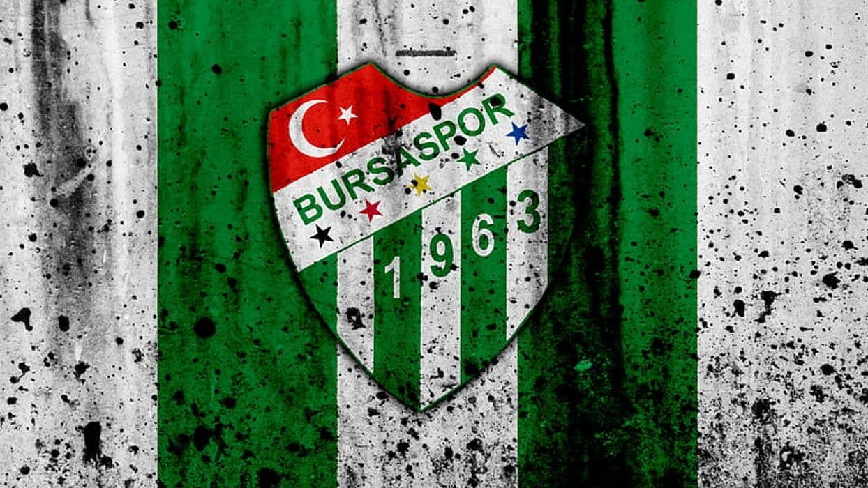 Bursaspor'dan tek günde 10 transfer birden! 1'er yıllık sözleşme imzalandı