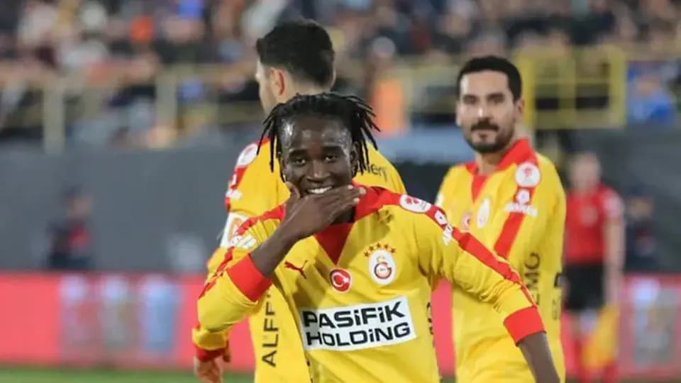 Renato Nhaga&nbsp;