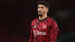 Altay Bayındır'ın yeni adresi İspanya: Anlaşma yakın!