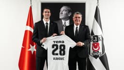 Beşiktaş, Dusan Vlahovic'in maliyetini KAP'a bildirdi