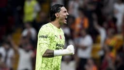 Uğurcan Çakır: "Galibiyeti hak eden taraf bizdik"