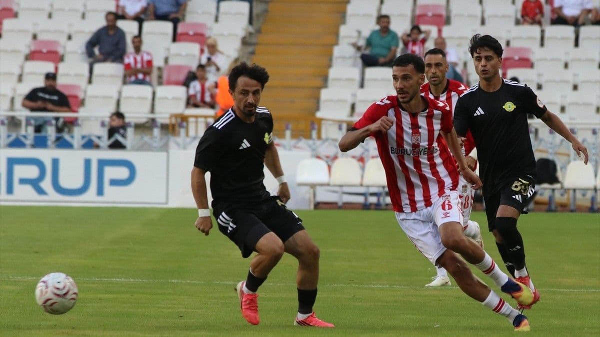 Sivasspor - Turka Esenler Erokspor: 0-0 (Maç sonucu-yazılı özet)