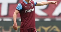 Trabzonspor'da bir ayrılık daha! Oğuzhan Yılmaz kiralık gönderildi 