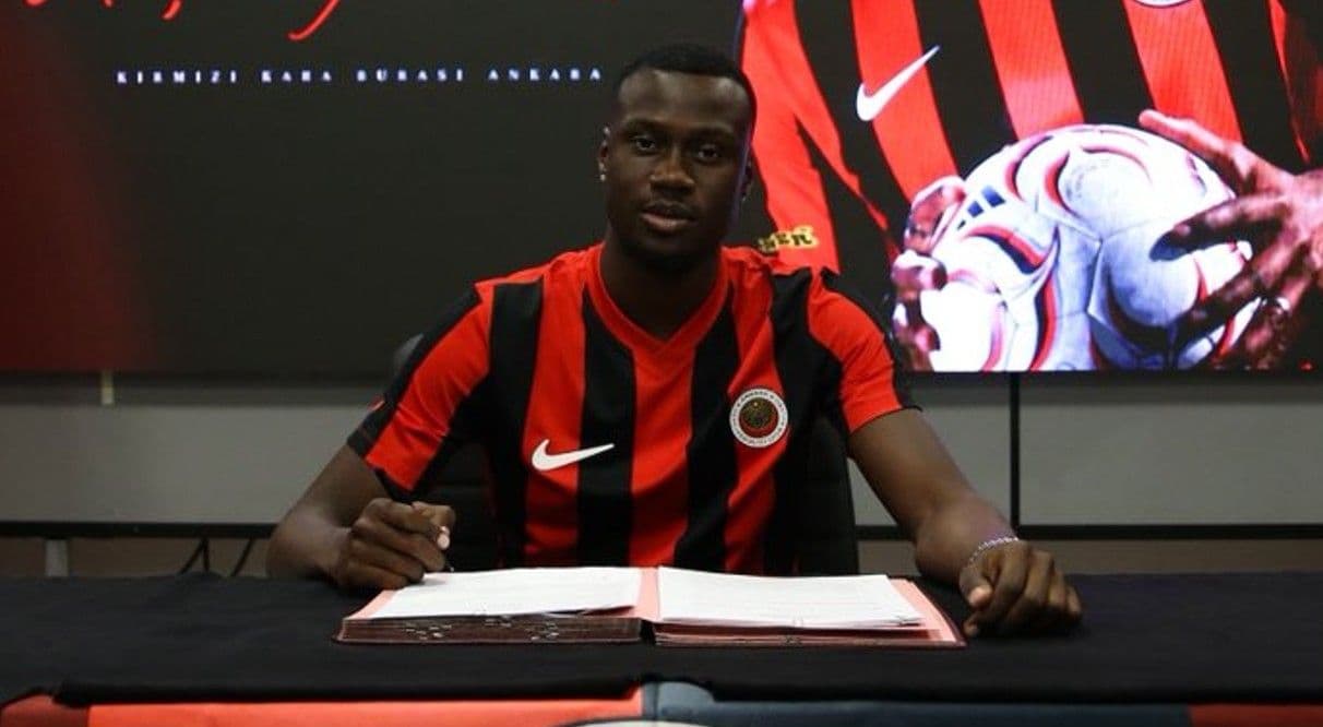 Gençlerbirliği, Cheikh Niasse'yi transfer etti