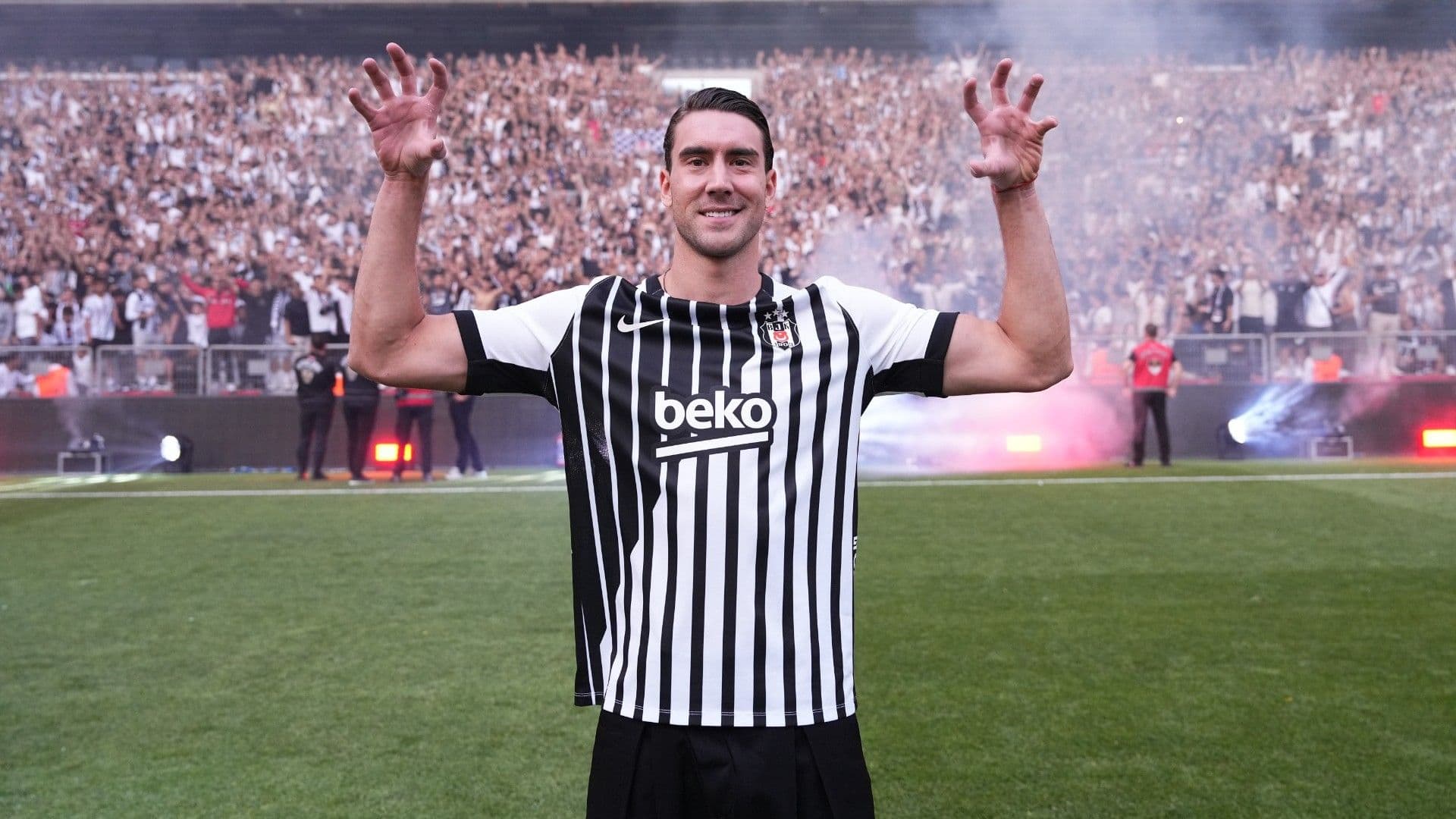 Beşiktaş'ta yeni transfer Dusan Vlahovic, Eyüpspor maçında oynayacak mı?