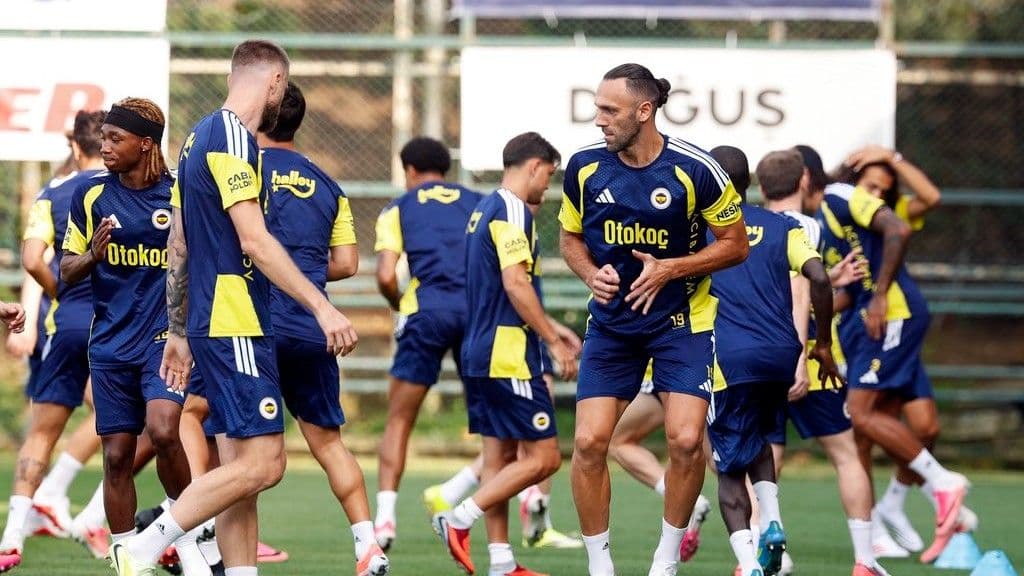 Fenerbahçe'de Vedat Muriqi ve Dorgeles Nene sevinci!