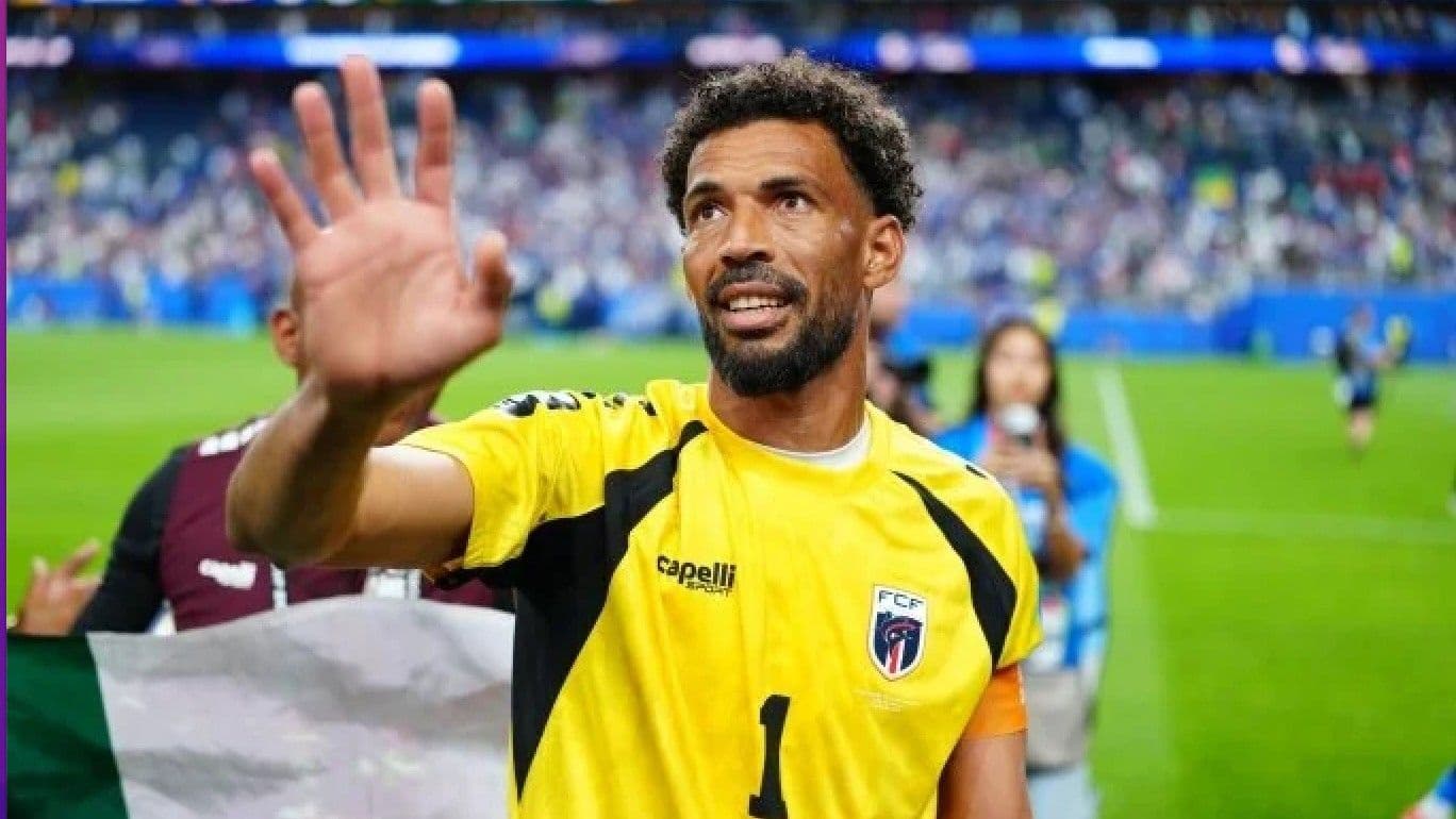 Colo Colo, Dünya Kupası kahramanı Vozinha'yı transfer etti
